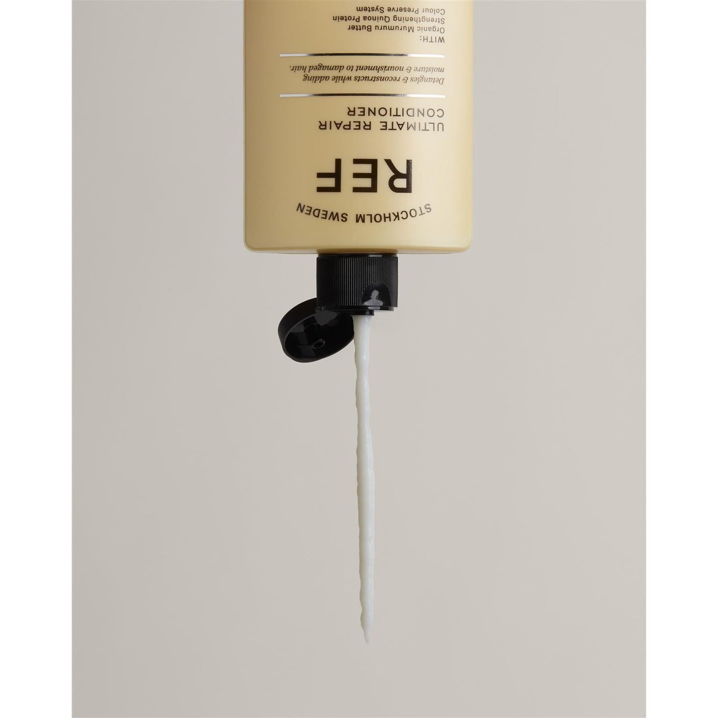 REF Stockholm Ultimate Repair Conditioner 245ml